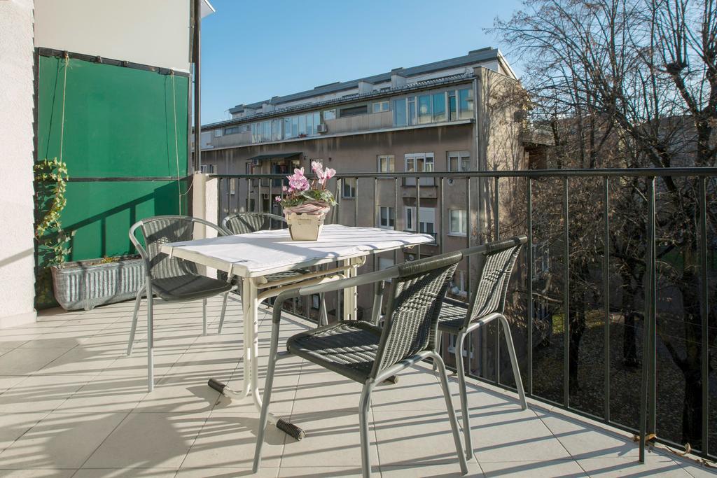 Apartment Cvetje Загреб Екстериор снимка